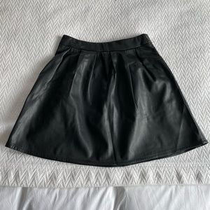 Black high waisted faux leather skirt